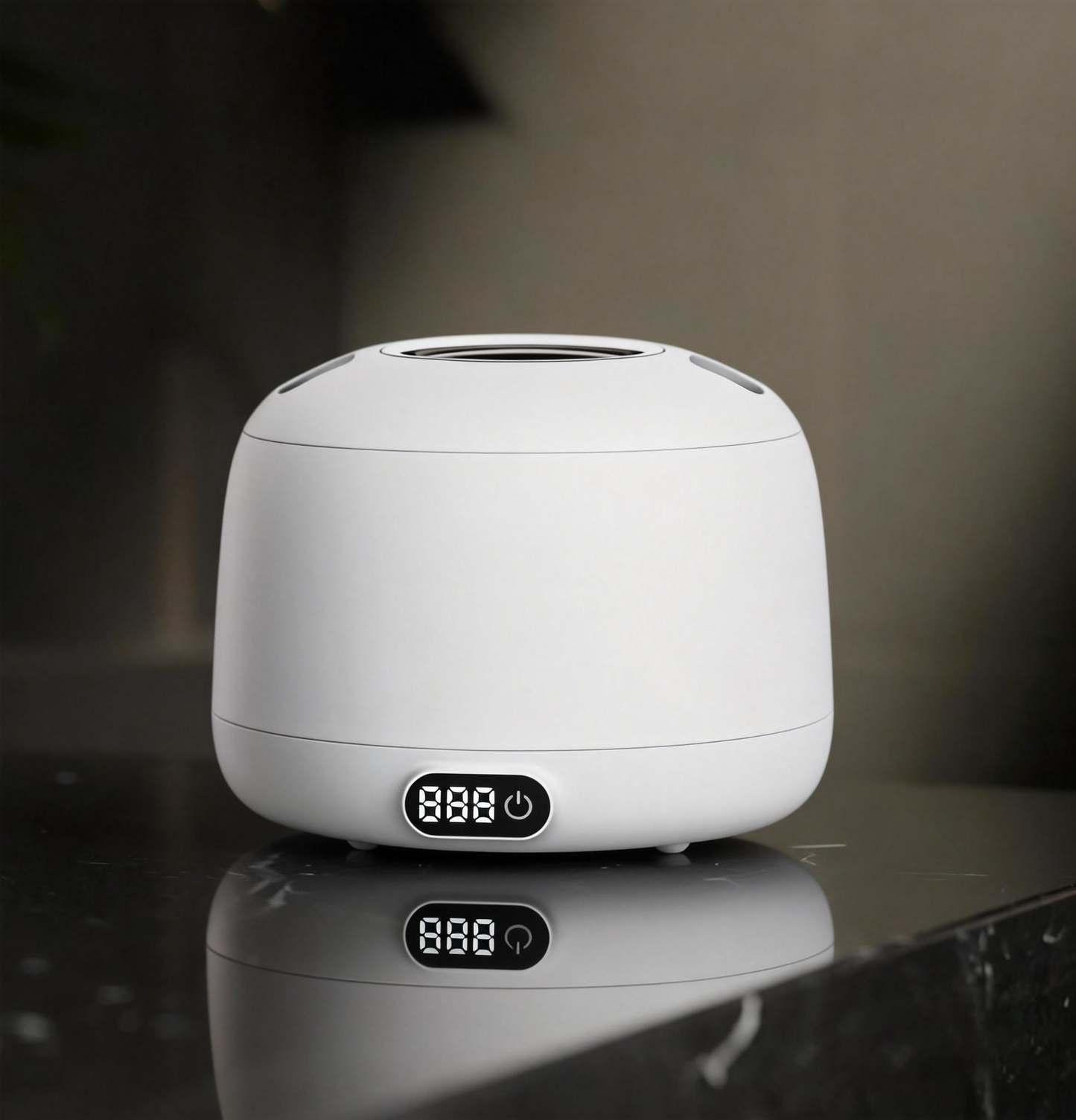 Voraiya-oral-pod-with-digital-timer-and-UV-light-sterilization